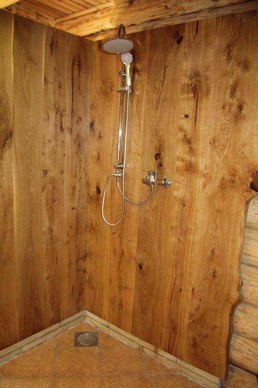 Ala-Laugu Holiday Home Leisi Zewnętrze zdjęcie
